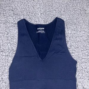 Seamless top